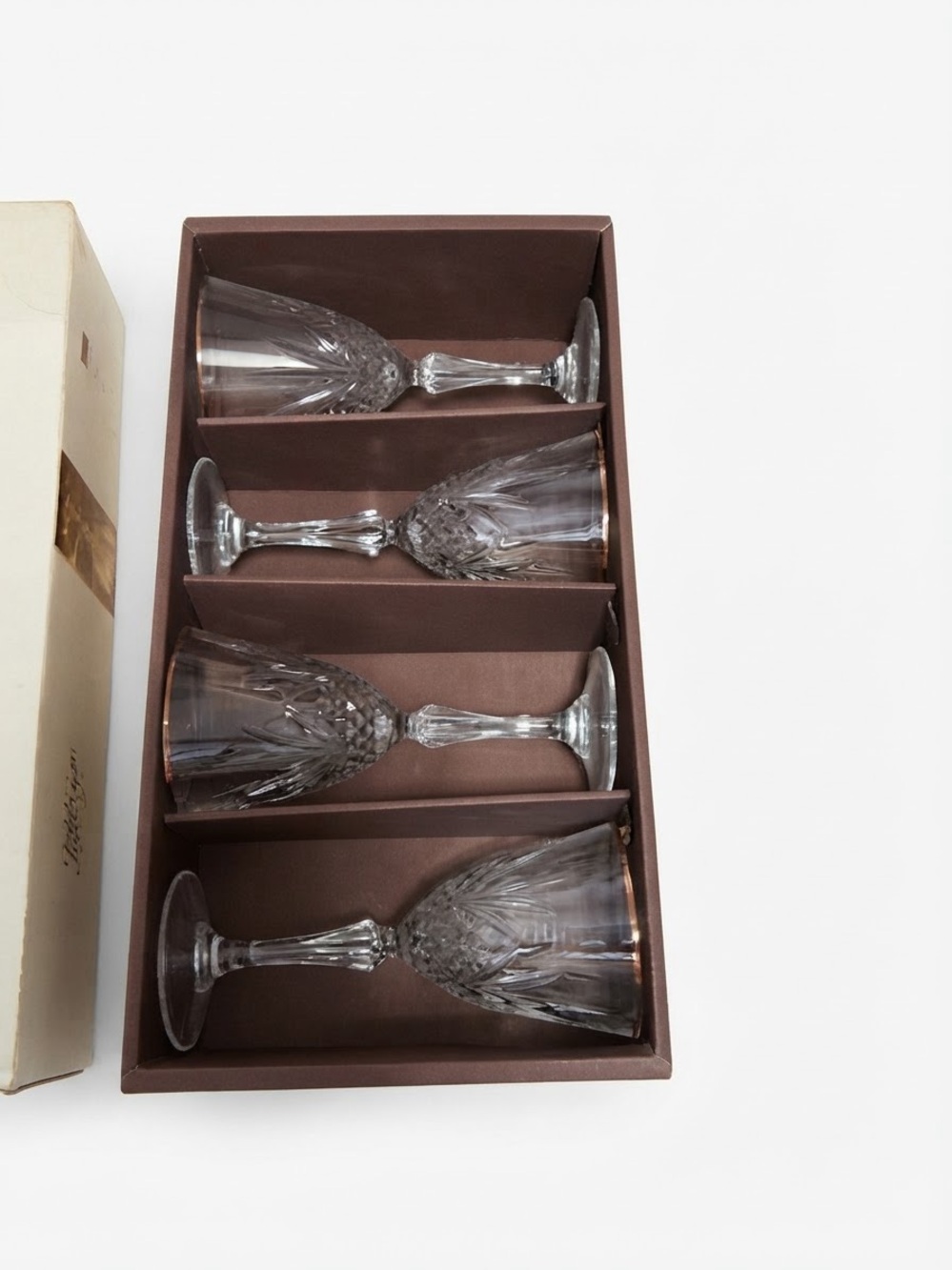Crystal Cut Wine Glasses - Clear (Set of 4)